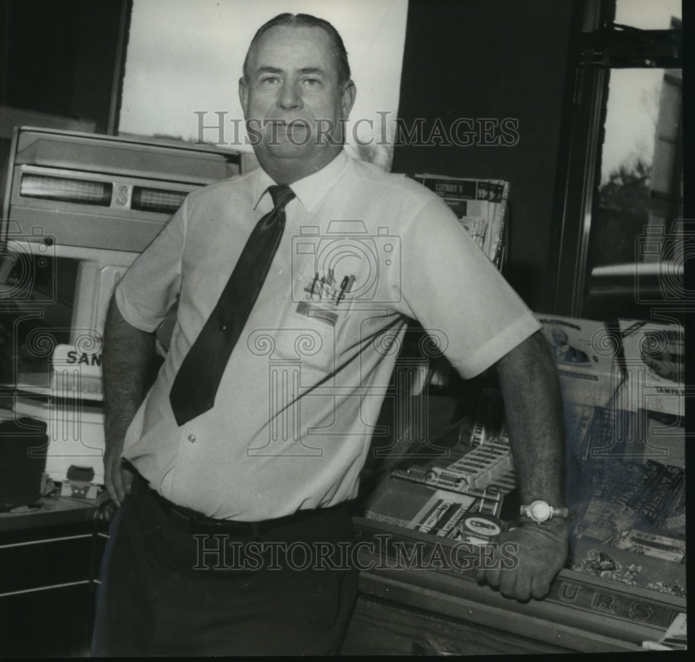 1970 Press Photo Floyd Naish, retired mayor and city official, Helena, Alabama - Historic Images