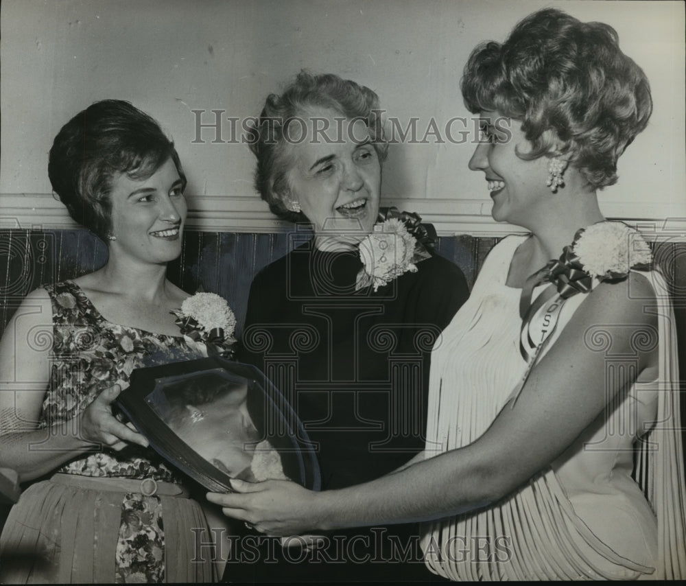 1962 Members of the Ensley Business and Professional Women&#39;s Club-Historic Images