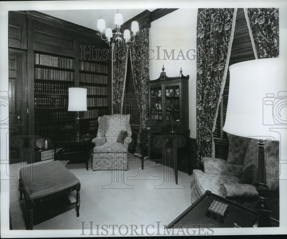 1969 Montgomery, Alabama Governor's Mansion Den, Interior View-Historic Images