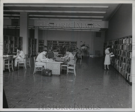 1980, Mrs. Marilyn B. Williams, Students at Air Force Base Library - Historic Images