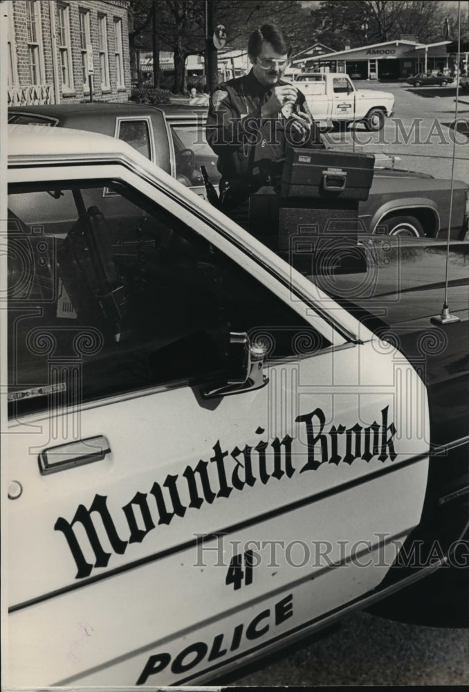 1983 Mountain Brook 1982 Officer of the Year James Smith, Alabama - Historic Images