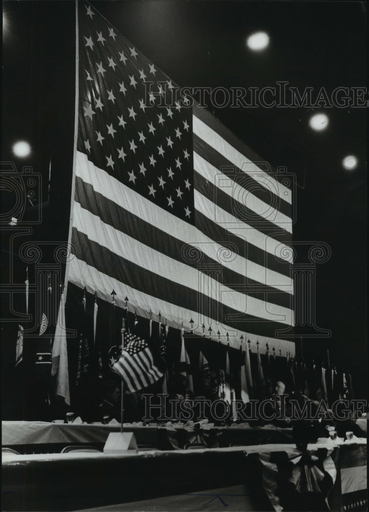 1981 American Flag displayed on Veterans Day - Historic Images