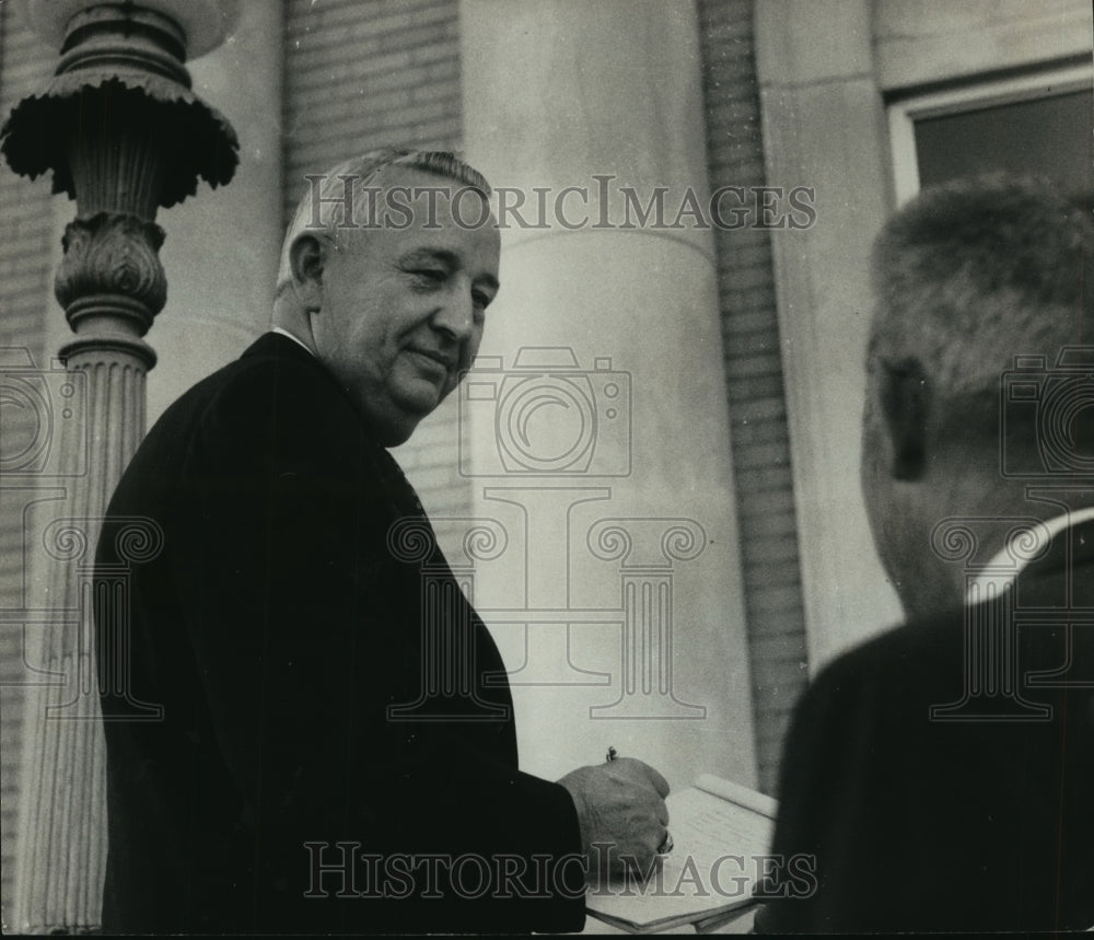 1968 Press Photo Robert Waldrop, Mayor of Homewood, Alabama - abna17181 - Historic Images