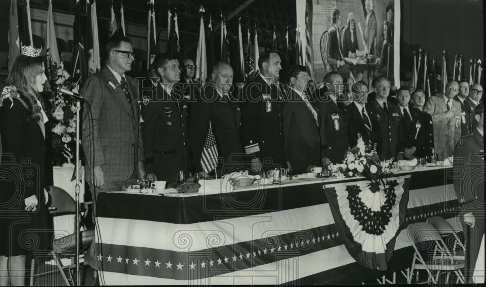 1975, Miss Freedom, Susie Vaughn sings national anthem at Peace Lunch - Historic Images