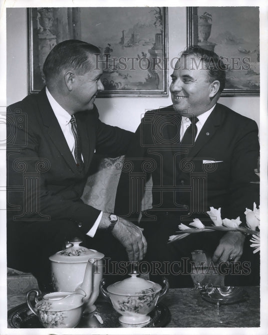 1961 Press Photo Cumberland University - Dr. Ernest Stockton, Dr. Leslie Wright - Historic Images