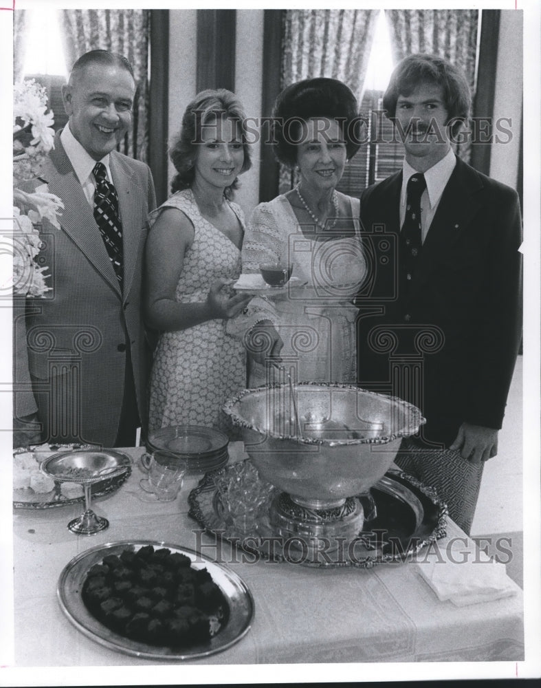 1975 Samford University Reception - University President and Guests - Historic Images