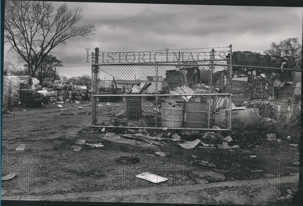 1988 Press Photo Recycling Center at Woodlawn, Alabama - abna17681 - Historic Images