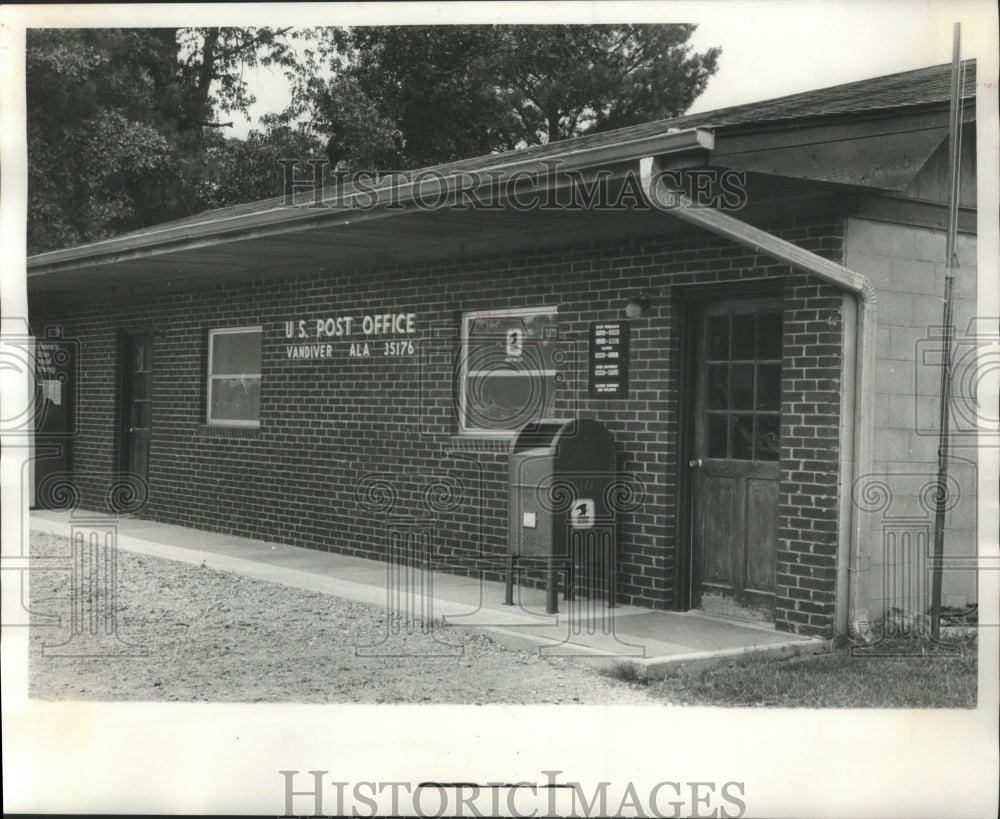 1978 Post Office at Vandiver, Alabama - Historic Images