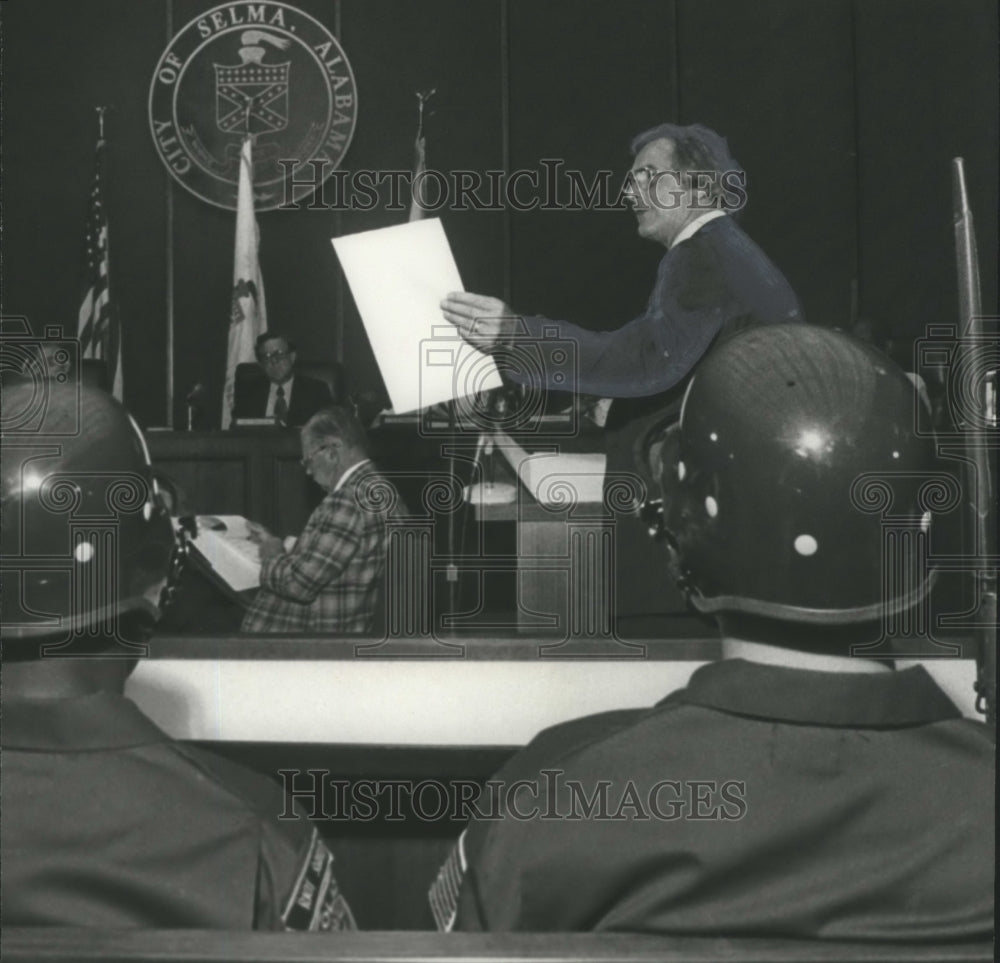 1978 Selma Mayor Joe Smitherman addresses City Council - Historic Images