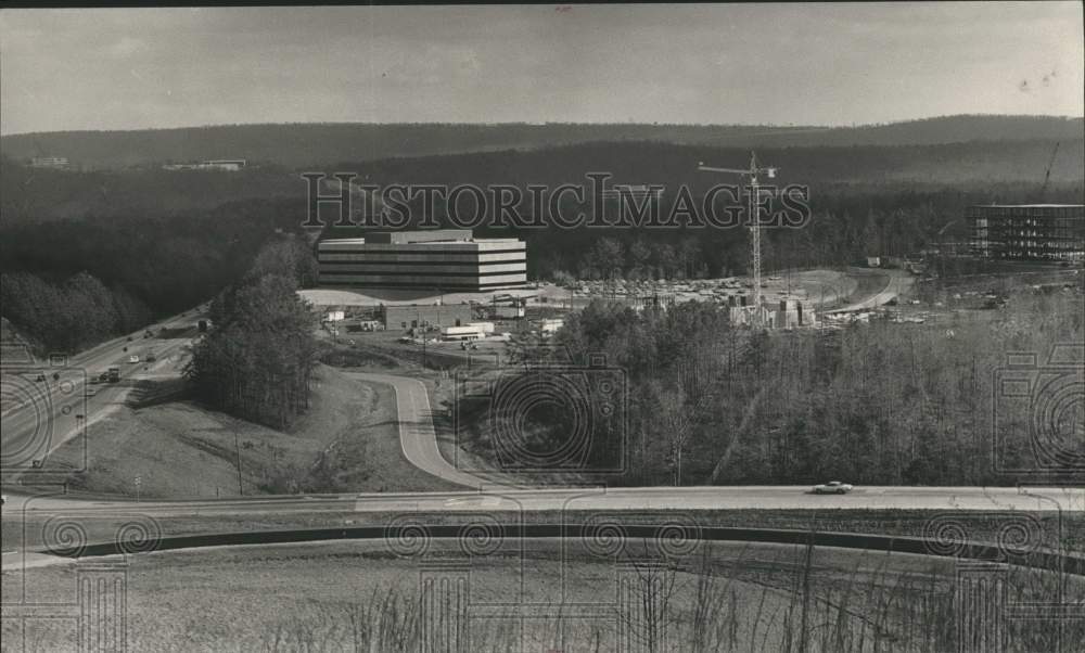 1984 Press Photo Perimeter Park South with construction, Birmingham, Alabama - Historic Images