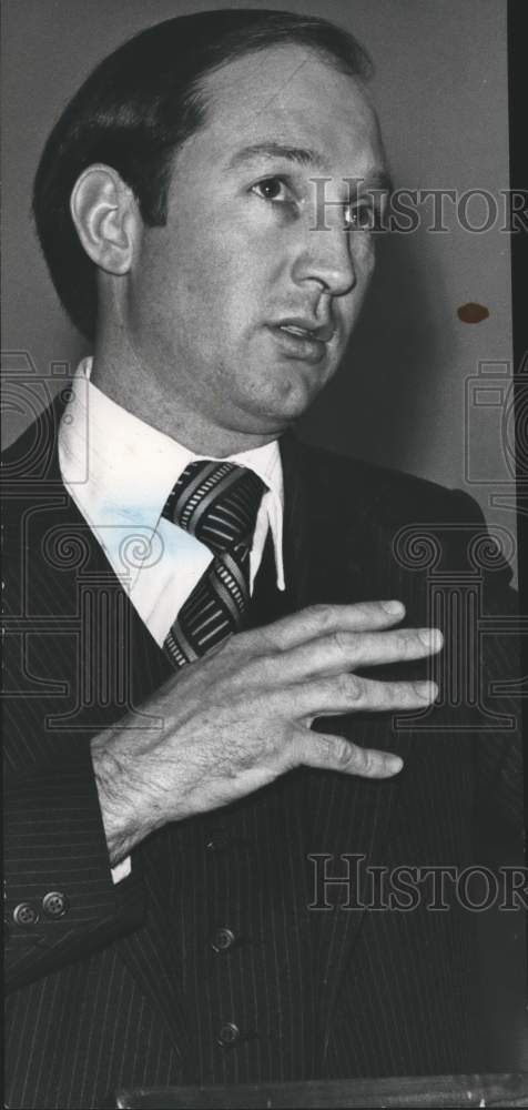 1978 State Senator John Baker - Historic Images