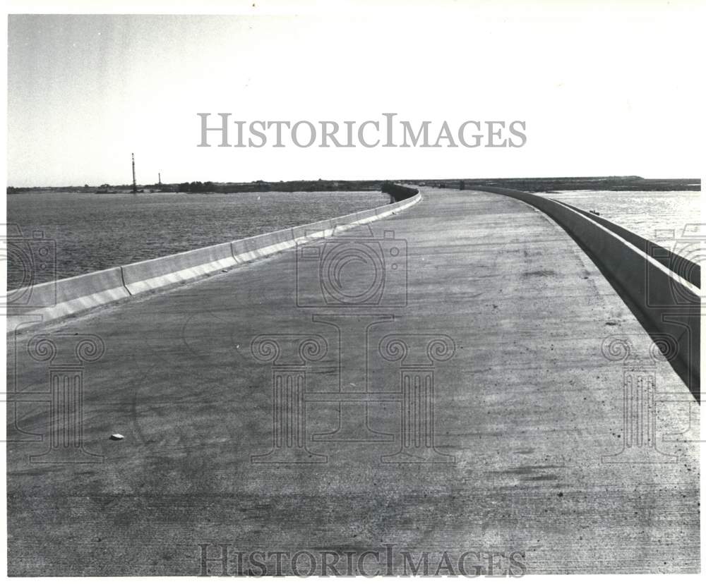 Press Photo Singing River Island Causeway - abna18477 - Historic Images