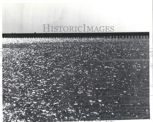 1989 Press Photo View over the Water of Naval Station Causeway - abna18486 - Historic Images