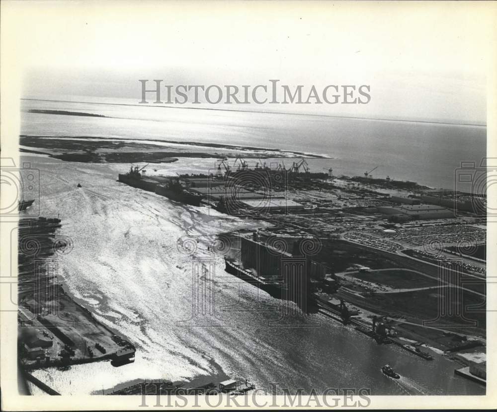 Press Photo Grain elevator, on waterfront, aerial view - abna18537 - Historic Images