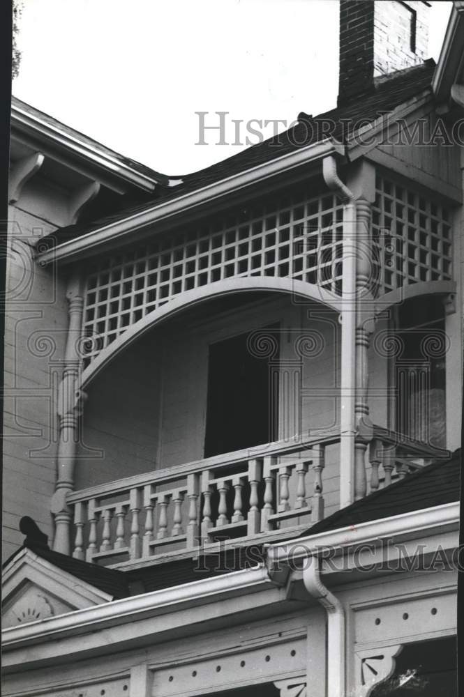 1978 Press Photo Porch on Second Floor of Victorian Home in Warrior, Alabama - Historic Images