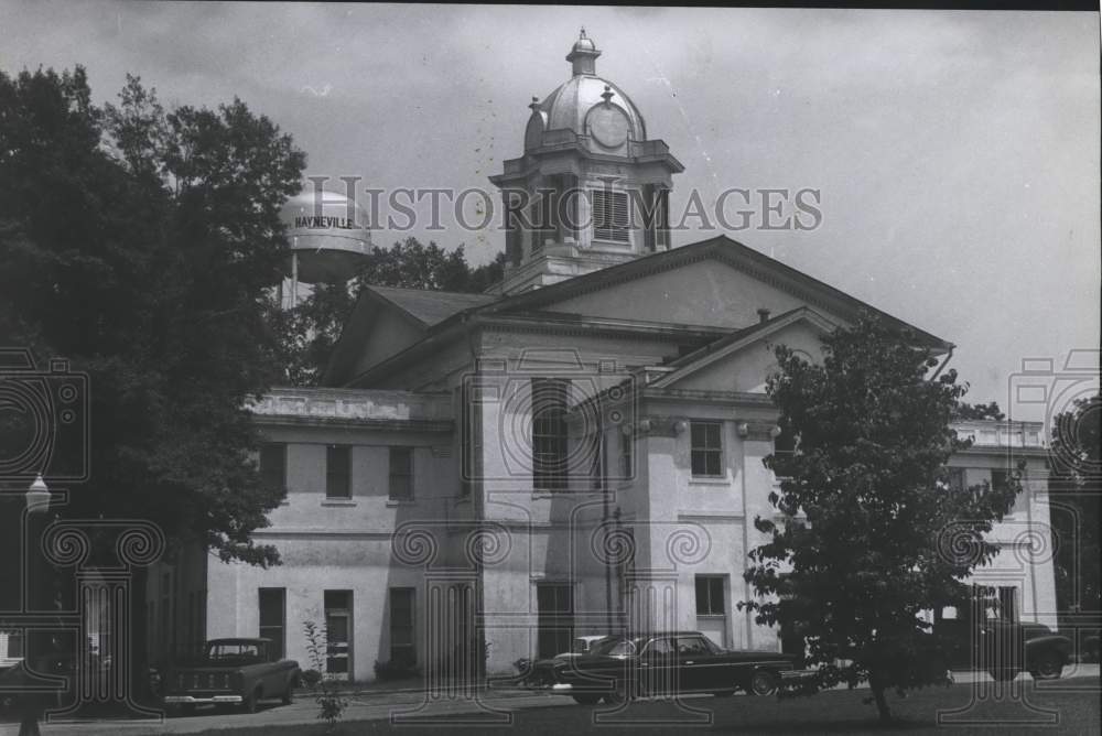 1982 Press Photo Courthouse, exterior shot, Haynesville, Alabama - abna18701 - Historic Images