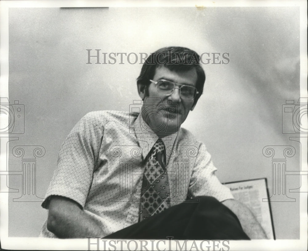 1977, Daily Home newspaper owner Tom Wright - abna18759 - Historic Images