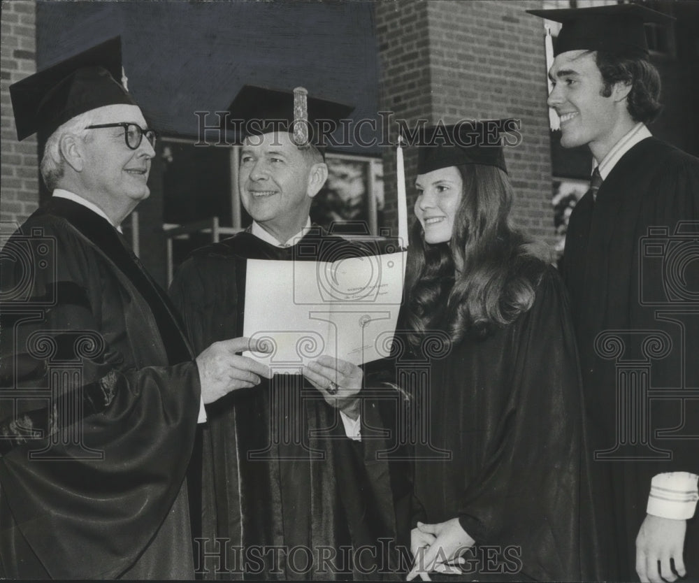 1973 Press Photo Attendees at Samford University Graduation Ceremonies - Historic Images