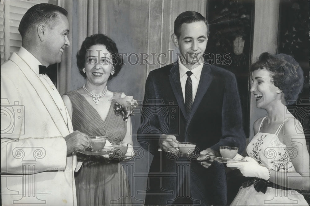 1981, Howard College - President Leslie Wright, Wife, and Seniors - Historic Images