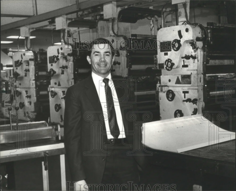 1982 Oxmoor Press General Manager Dennis Zimmerman - Historic Images