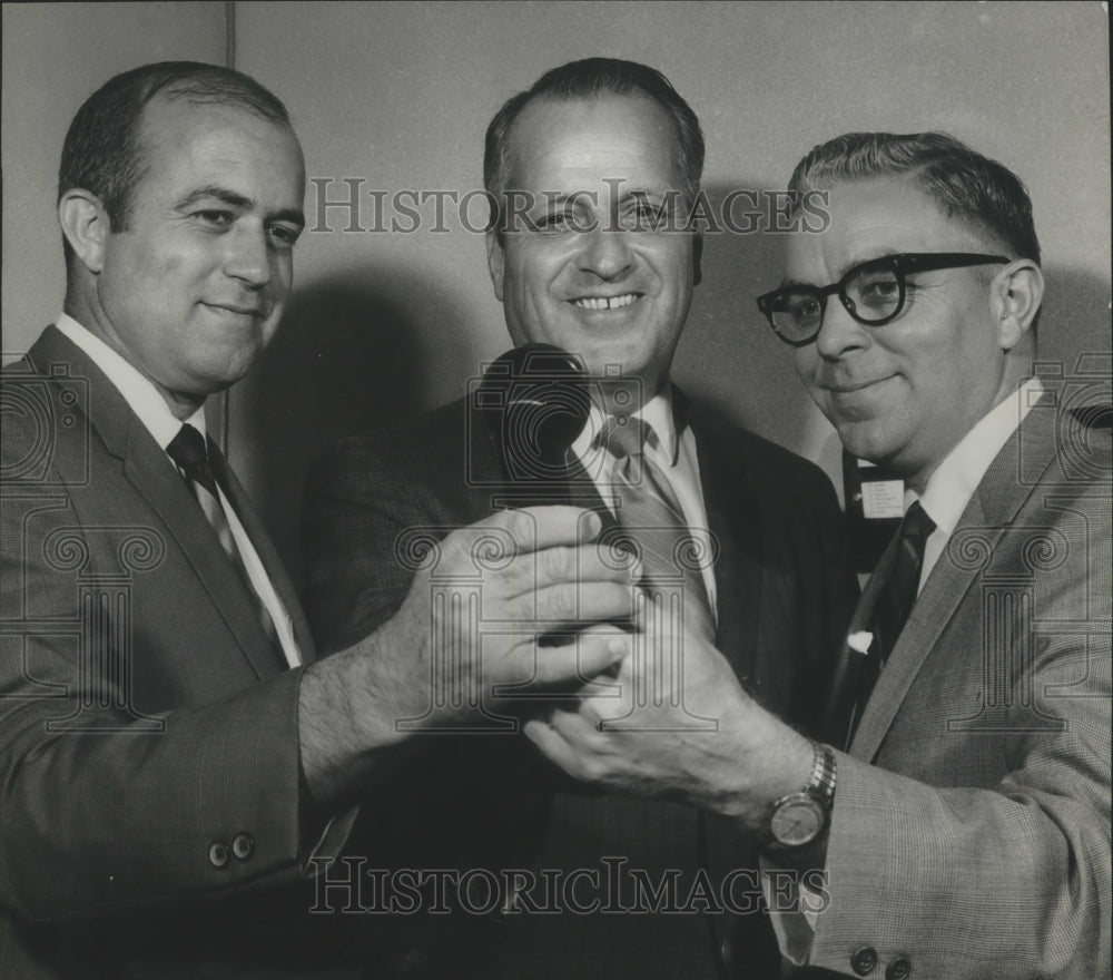 1969 Press Photo Birmingham, Alabama Ministers, Lewis Wilhite, B. Miles &amp; Catlin - Historic Images