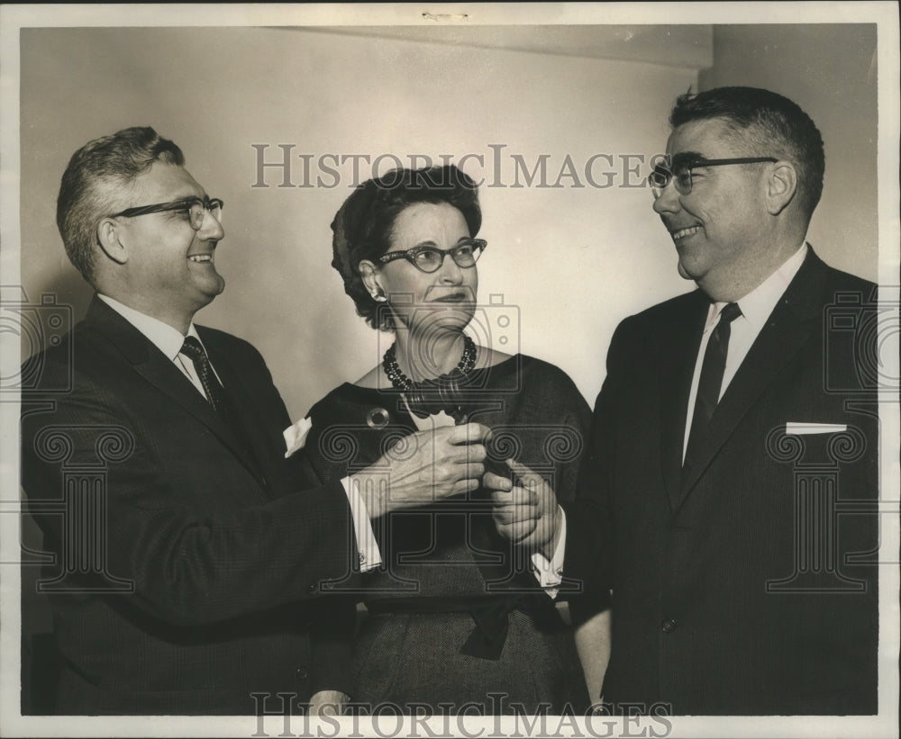 1961 Press Photo Joe Vance, Hospital Administrator - abna19165 - Historic Images