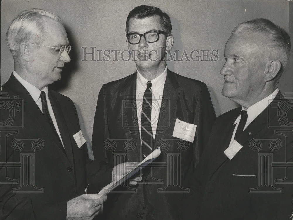 1966 Press Photo James Prestwood, Bob Vance, Earle Ellis, New Democratic Party - Historic Images