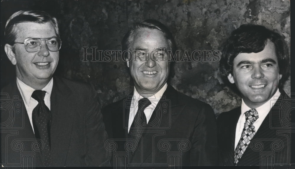 1974, Sargent Shriver Talks With State Democratic Party Figures - Historic Images