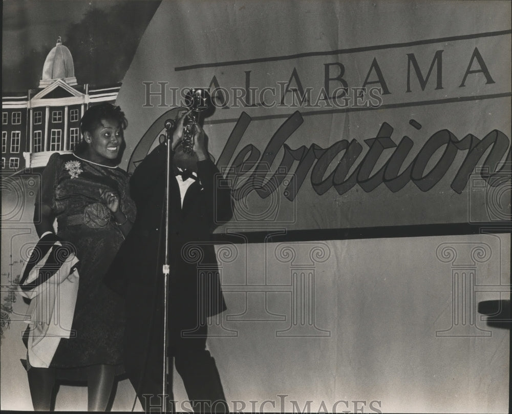 1989, Entertainers at Bessemer Chamber of Commerce banquet, Alabama - Historic Images