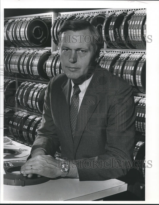 1988 Press Photo Byrd Williams at Central Bancshares - abna19386 - Historic Images