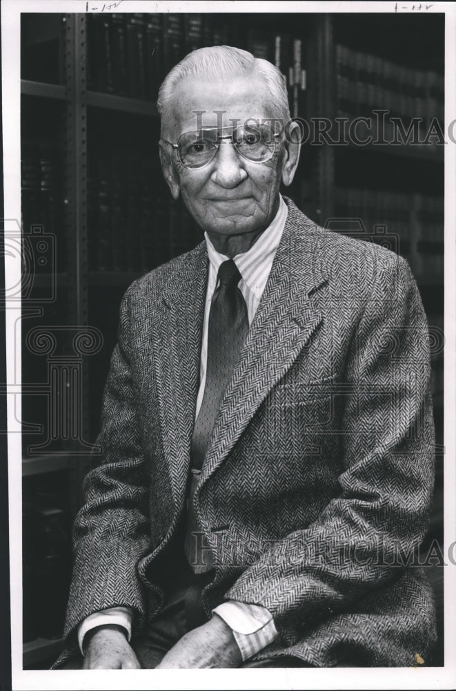 1990 Press Photo John Williams, Graysville, Alabama, Municipal Judge is Retiring - Historic Images