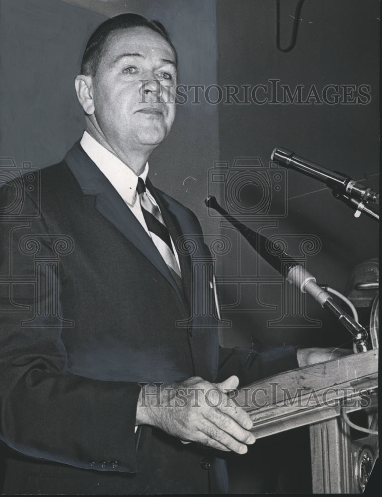 1966, President Dr. Leslie Wright, Samford University, Birmingham, AL - Historic Images