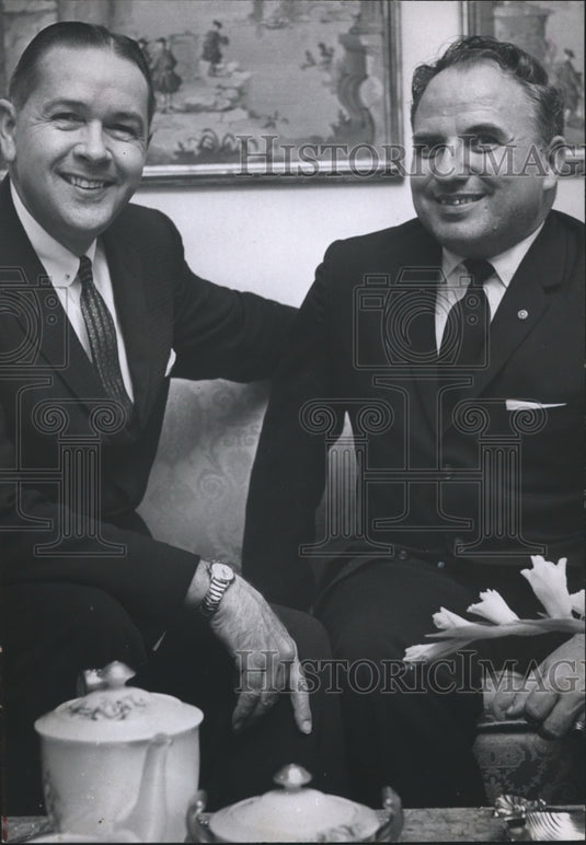 1967 Press Photo Howard College President Leslie Wright & Ernest L. Stockton, AL - Historic Images