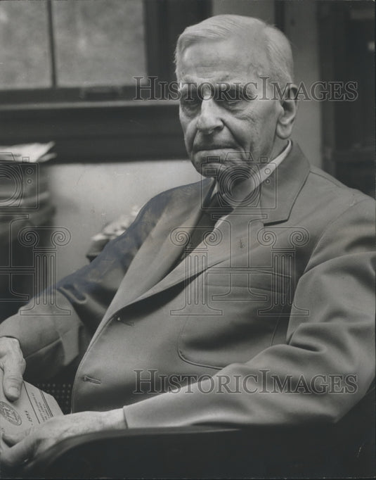 1958, probate judge & lawyer, Henry Howze, Birmingham, Alabama - Historic Images