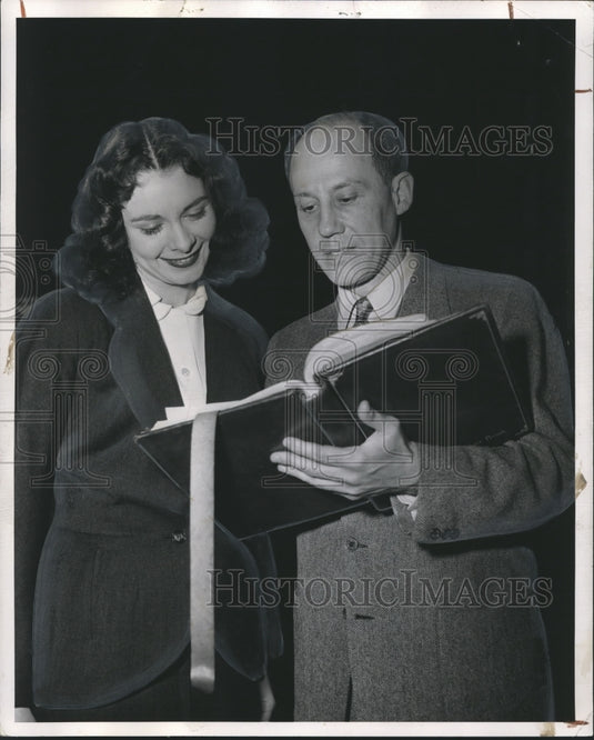 1952, Robert Pirosh, Director & Howard College's Joy Ruth Williams - Historic Images