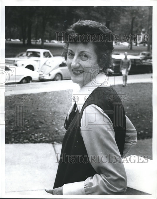 1969 Press Photo Mrs. Ruth Zoellner, Affairs Director, University of Alabama-Historic Images