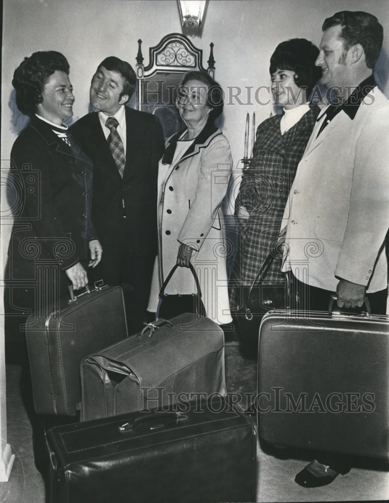 1971, Miss Benton, Zeke and Mrs. Zuiderhoek, Mr. and Mrs. Horst - Historic Images