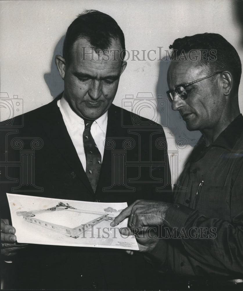 1962, B.B. Williamson, Rural Area Development, and Ray Summerlin - Historic Images