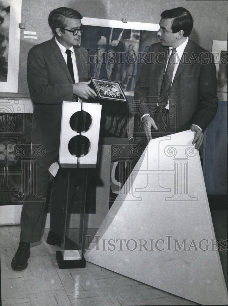 1969, artist William Wilson with Juror Budd Bishop - abna19694 - Historic Images