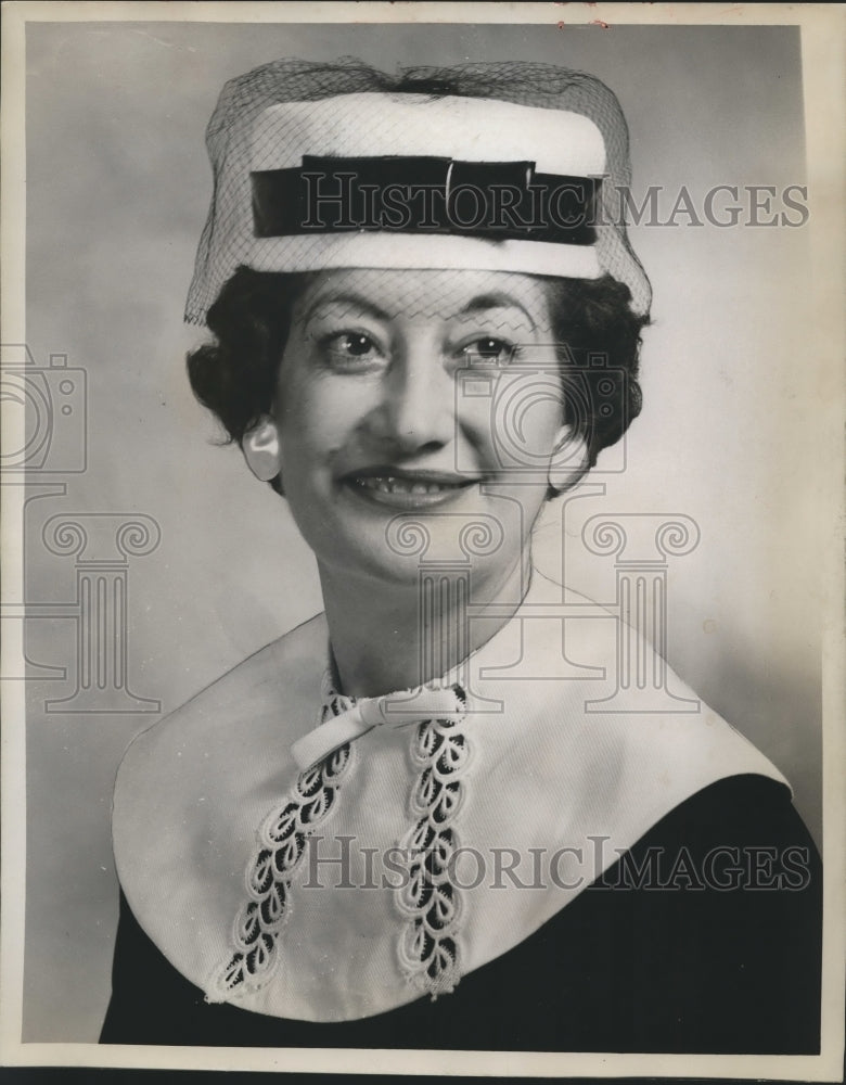 1962 Press Photo Mrs. A. A. Benson, president women's civic club - abna19792 - Historic Images