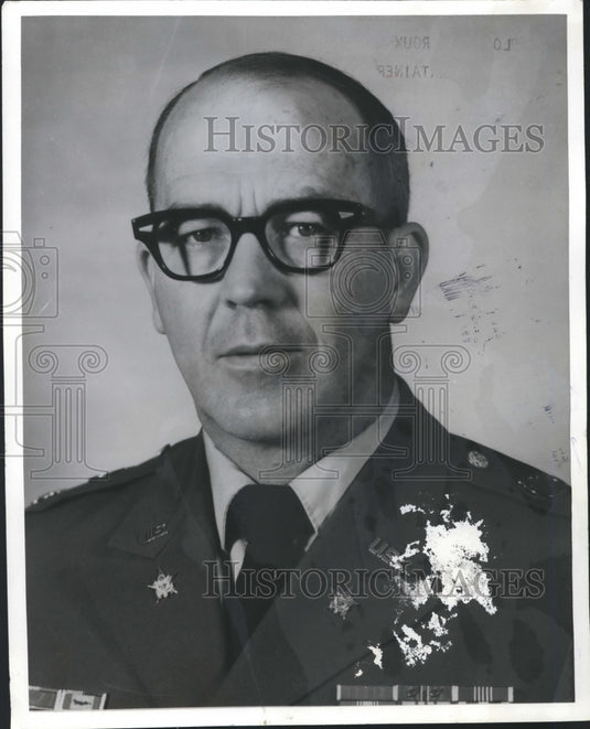 1980 Press Photo Colonel Harry D. Walker, Anniston Army Depot, Alabama - Historic Images