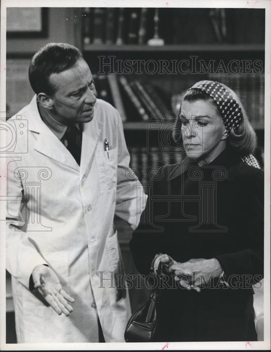 1976 Nancy Walker, comedian - Historic Images