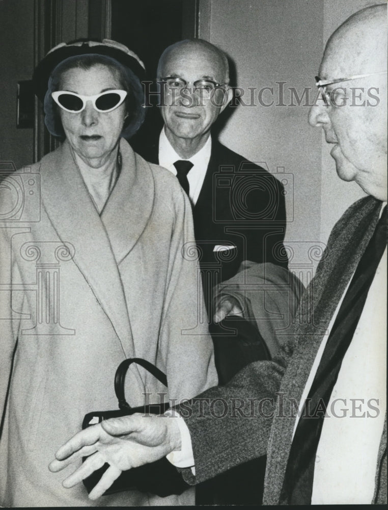 1962 Mr. &amp; Mrs. Claude Vardaman, Republican Leader &amp; Leigh Clark, AL-Historic Images
