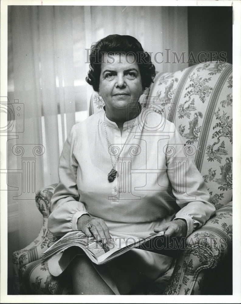 1979, Mrs. Archie Witt named president of Linly Heflin Unit - Historic Images