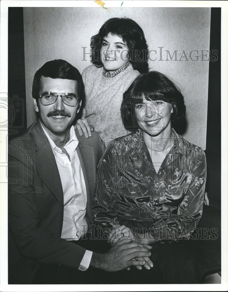 1981, Family of Eric Boyd, heart transplant recipient - abna20056 - Historic Images