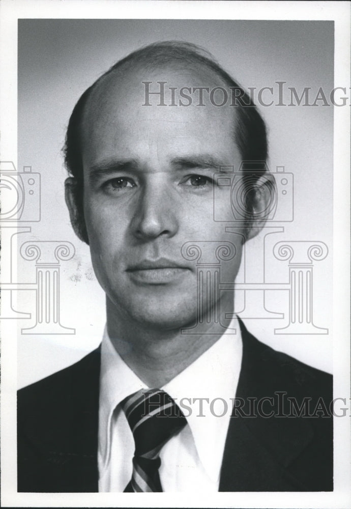 1975, F. Whit Walter Jr., Bank of the Southeast Executive - abna20061 - Historic Images