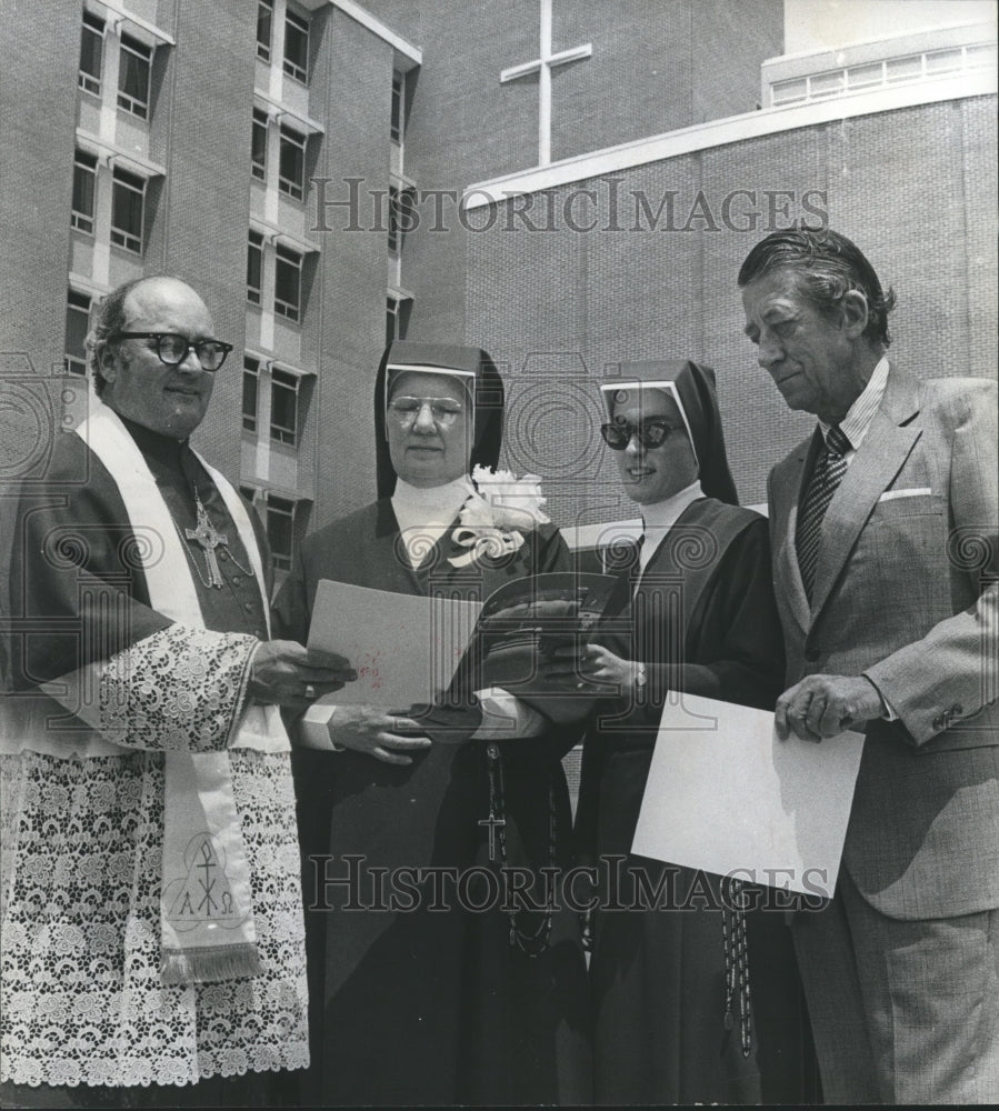 1972 Press Photo Bishop Joseph Vath - abna20139 - Historic Images