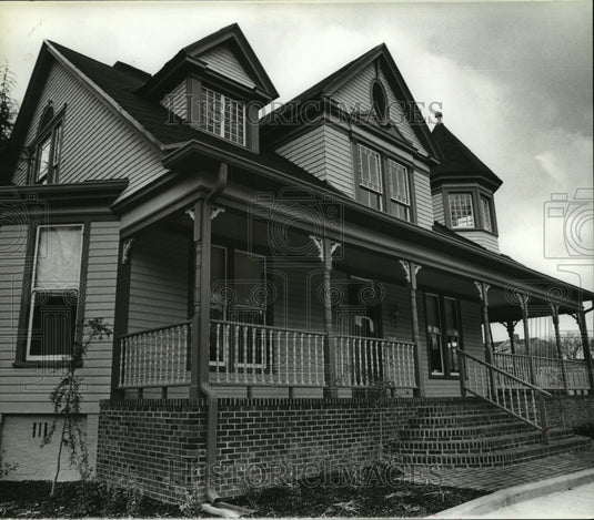 1980, Southside-Highland Home Restored by Dr. Richard Elkus, Alabama - Historic Images