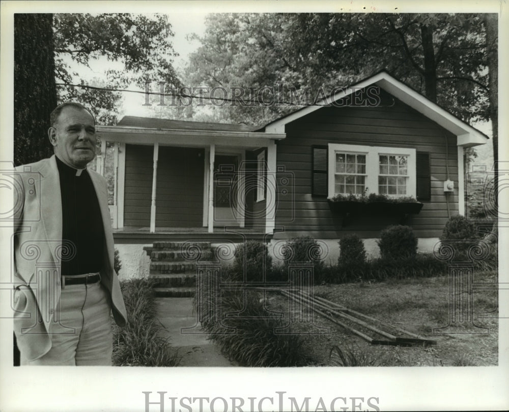 1980 Msgr. Foster at Madonna Home, Birmingham, Alabama - Historic Images