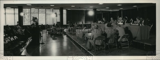 1986, City Council met today in Boatwell Auditorium'x Exhibition Hall - Historic Images